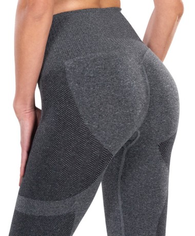Leggings Power Fit esalta le forme naturali del corpo